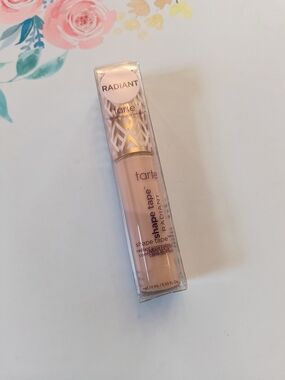 Tarte Shape Tape Radiant Concealer In 27H In Light-Medium Honey